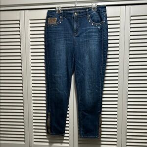 EUC Chico’s Girlfriend Slim Leg Ankle Jeans Size 1.5 (M)